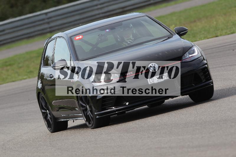 /Archiv-2022/58 30.08.2022 Caremotion  Auto Track Day ADR/Gruppe rot/34